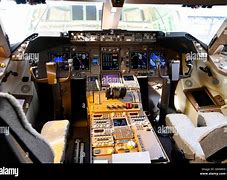 Image result for 747-800 Cockpit