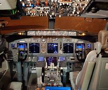 Image result for 737-900ER Cockpit