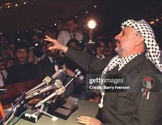 Image result for Photo Antonio Gutierrez Yasser Arafat