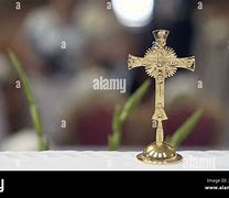 Image result for Jesus Resurrection of Christ Statue Inchurch Setting