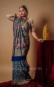 Image result for Saree Pallu Falling Behind