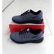 Image result for Sepatu Lari Nike Terbaru