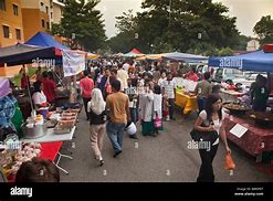 Image result for Kapal Di Pasar Malam