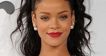 Image result for Rihanna No Makeup