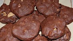 Chocolate Chip and Walnut Biscuits