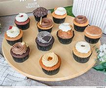 Image result for Plain Vanilla Cupcakes