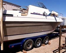 Image result for Bayliner 27 Cabin Cruiser