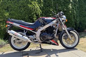 Image result for Suzuki GSX 500E