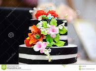 Image result for Blacck Wedding Cake with Sugar Flowers