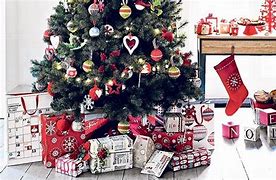 Image result for Christmas Eve Pribtable Decorations