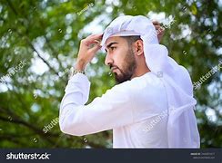 Image result for Emirati Man Clothing