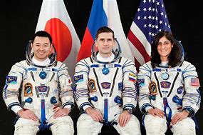 Image result for Soyuz TMA-05M