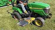 John Deere 2305