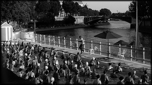 Outdoor pool at Paris Plage during the 95 degree heat