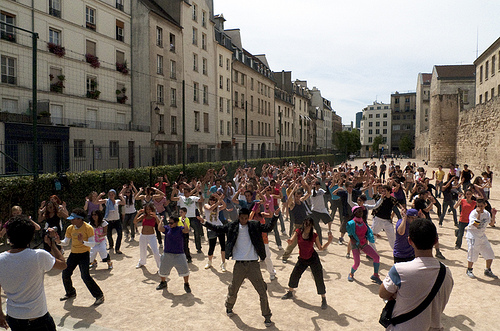 Michael Jackson flash mob practice, Paris, July 26, 20009