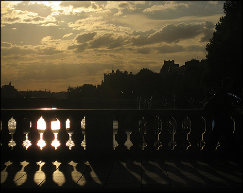 Alone the Seine, 8pm