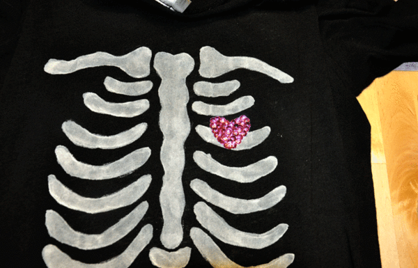 DIY Halloween Skeleton Baby Maternity Shirt - Sequin Heart