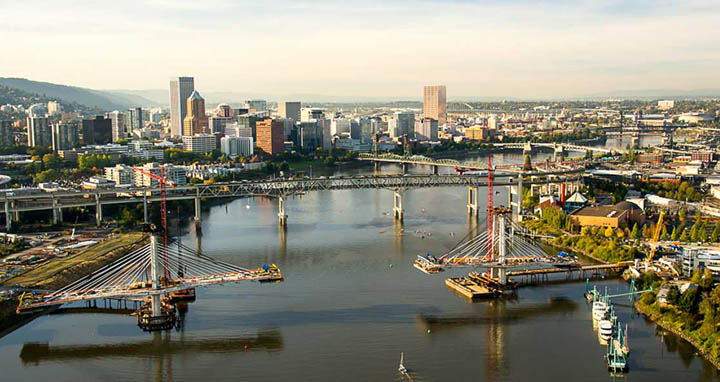 Bridge_trimet_selection_aerial_looking_north444.jpg