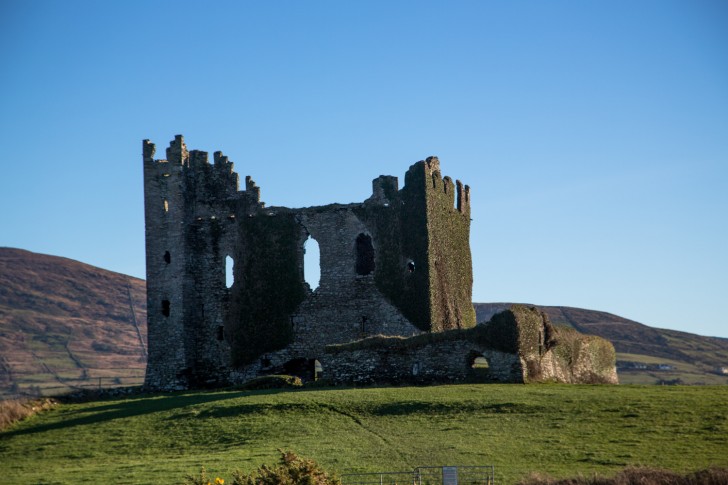 Ballycarbery Castle