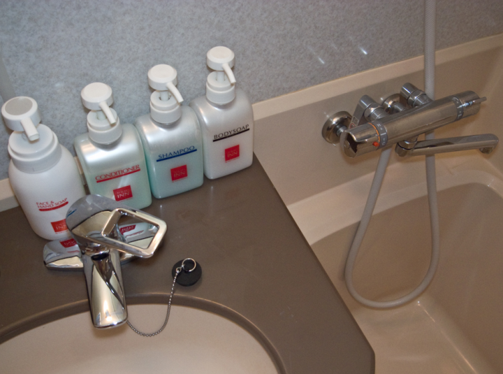 Shower controls in Matsue Tokyu Inn