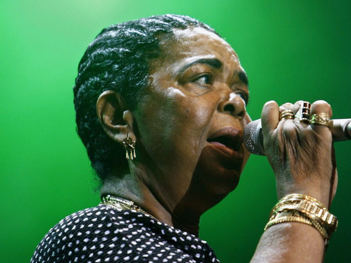 CesÃ¡ria Ã‰vora