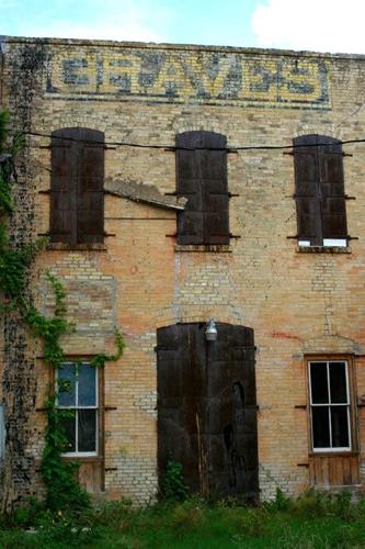 Cuero Texas Graves ghost sign