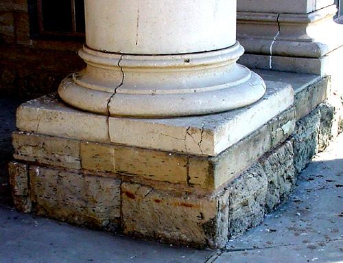 Carrizo Springs TX - Dimmit County Courthouse Column base 