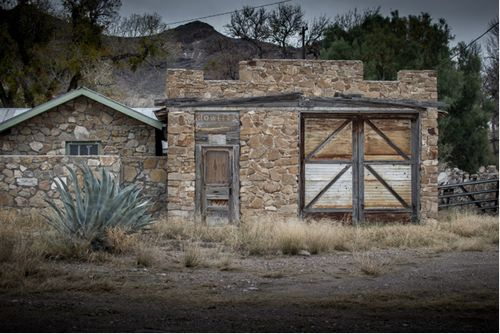 Shafter TX - Howell Package Store 